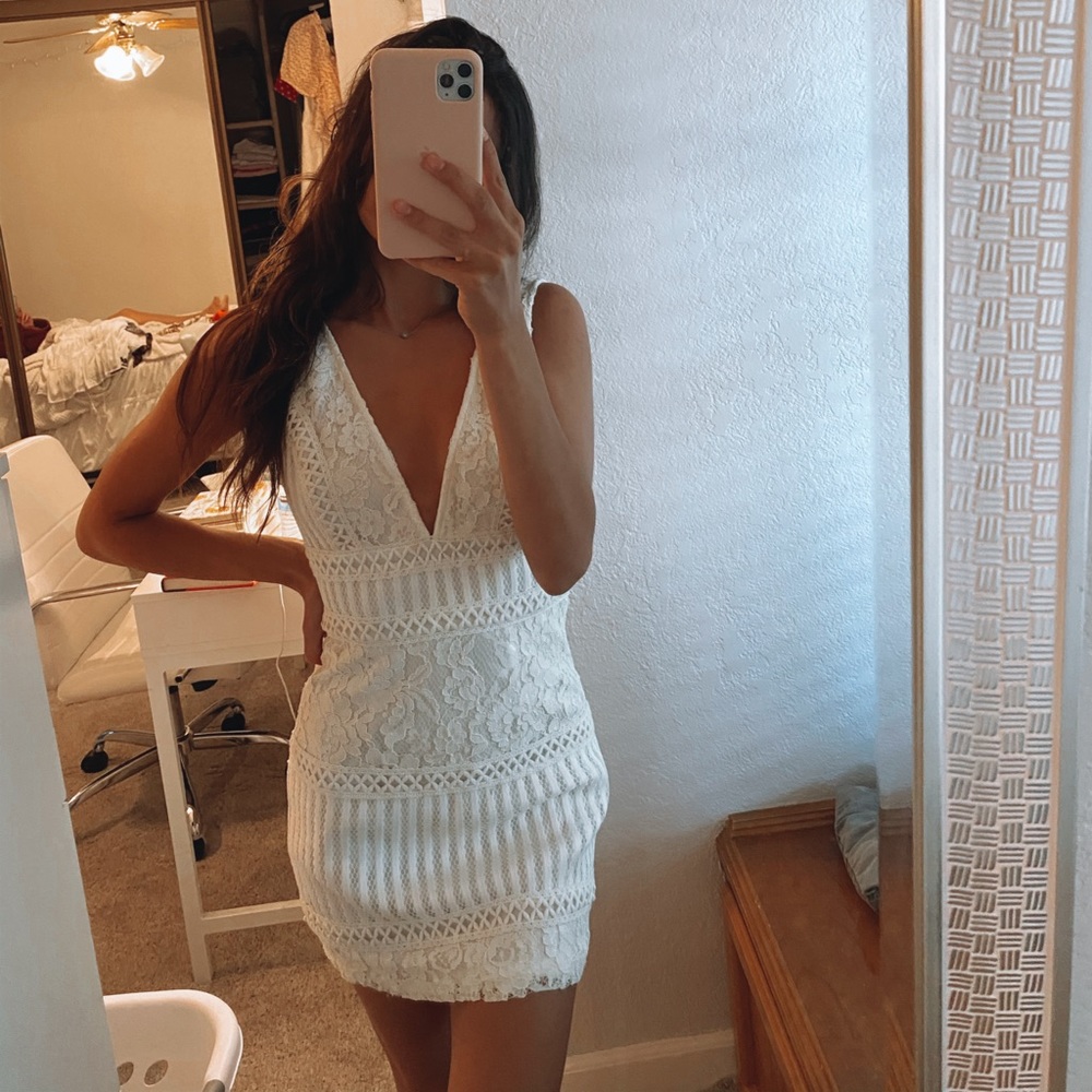 Lace deep v neck dress